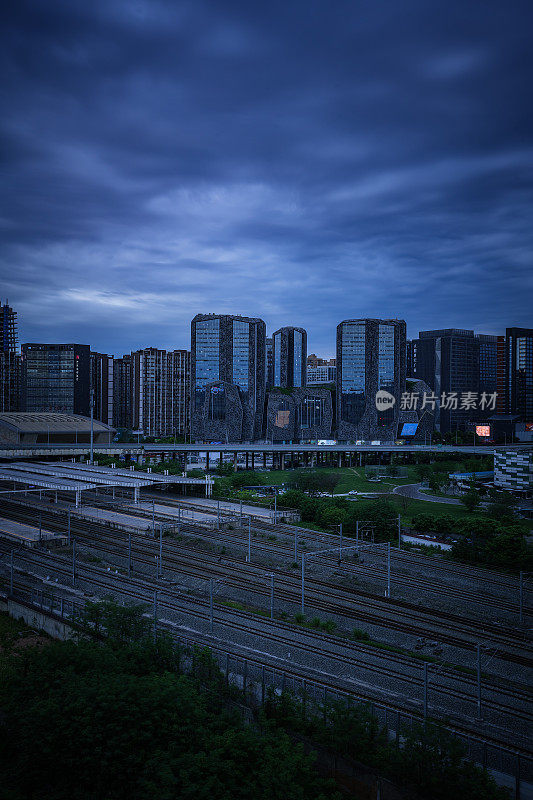 成都市夜景天际线