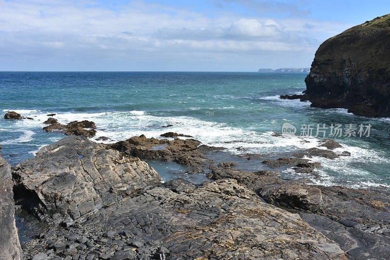 戏剧性的海岸