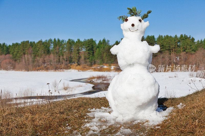 春天融化的雪人