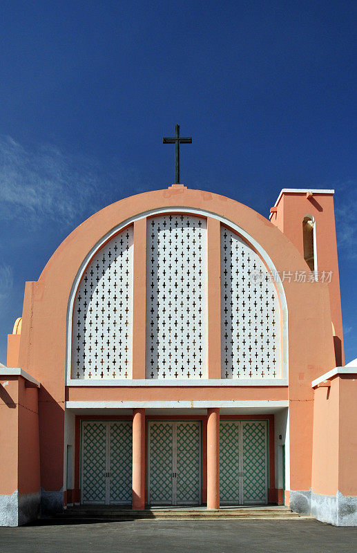 洛杉矶吗?尤尼大教堂，西撒哈拉