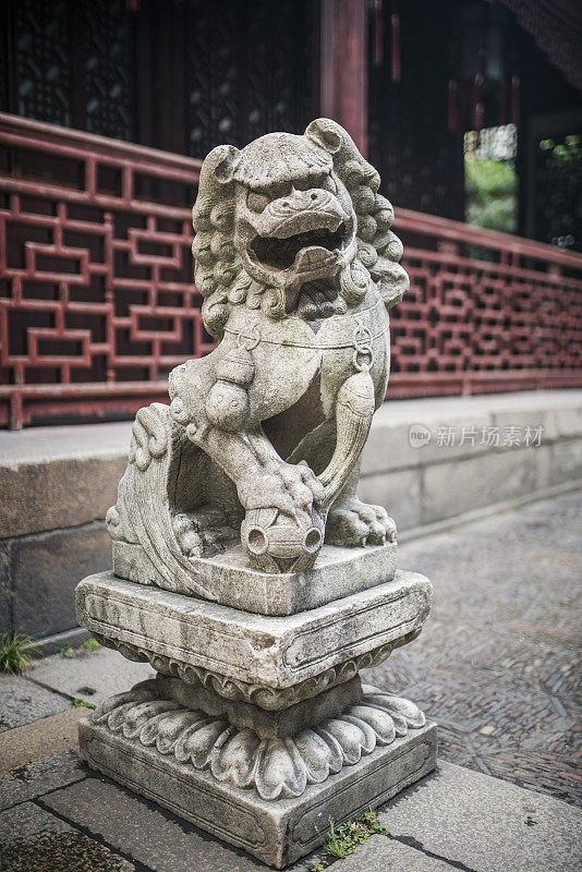 中国的狮子雕像