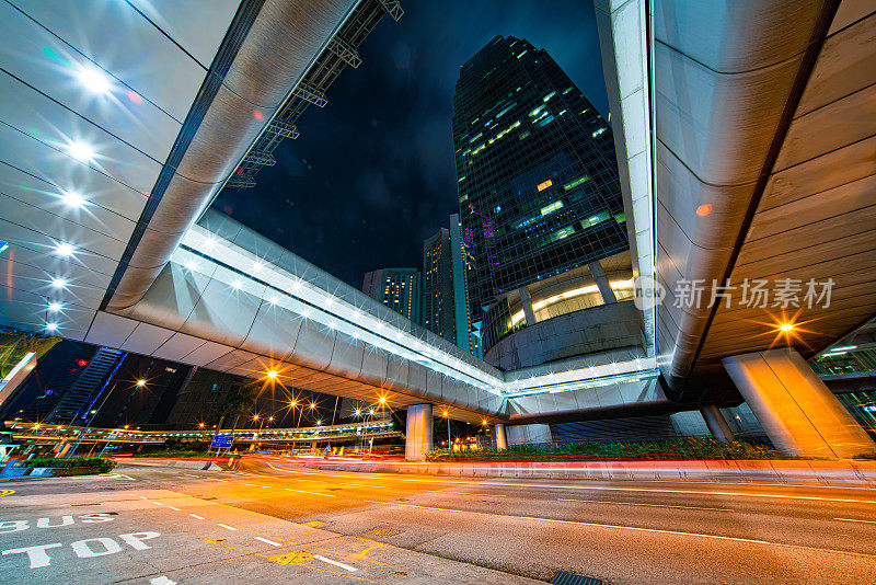 香港中环的夜间交通