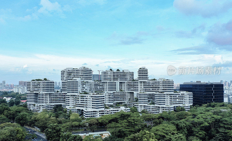 被热带雨林包围的新加坡智能家居