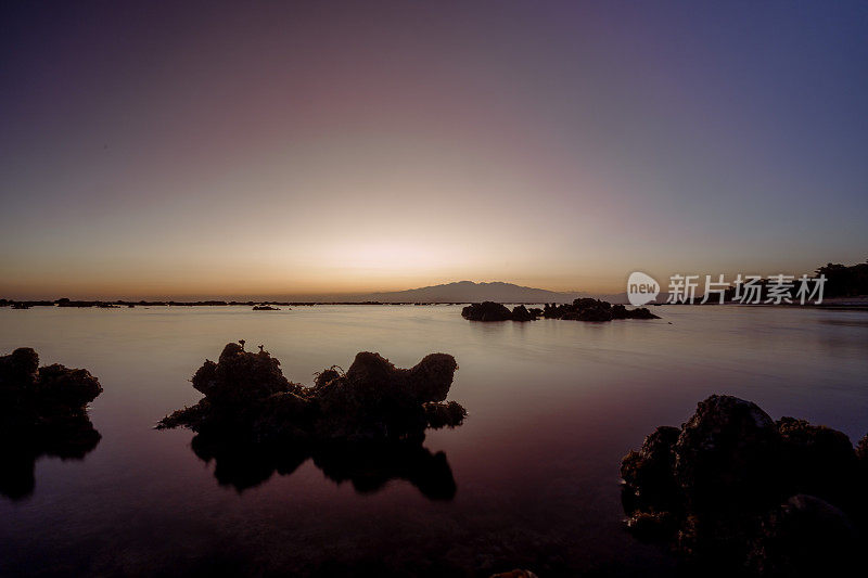 慢快门海滩日落风景