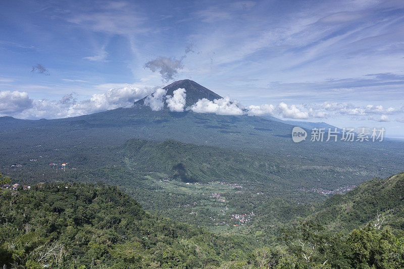 印度尼西亚巴厘岛的阿贡火山