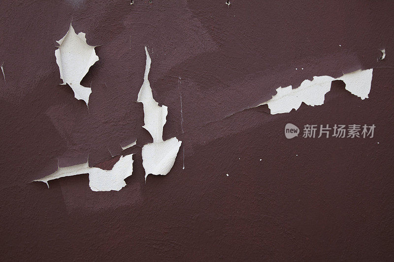 墙面油漆剥落