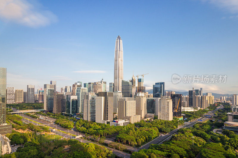 深圳中心商务区的摩天大楼和天际线