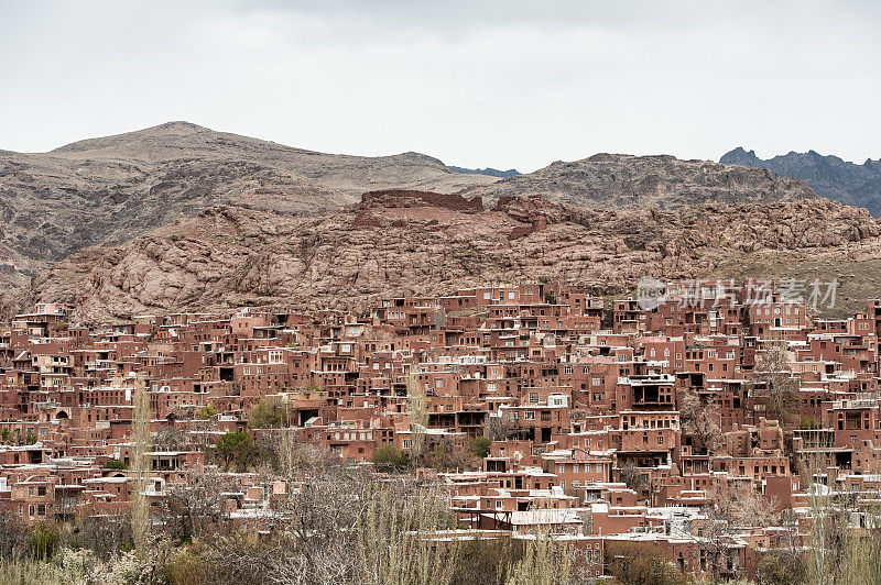 伊朗美丽的红山村Abyaneh