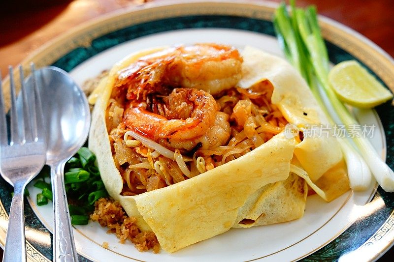 世界著名的泰式虾仁筷子泰式炒面