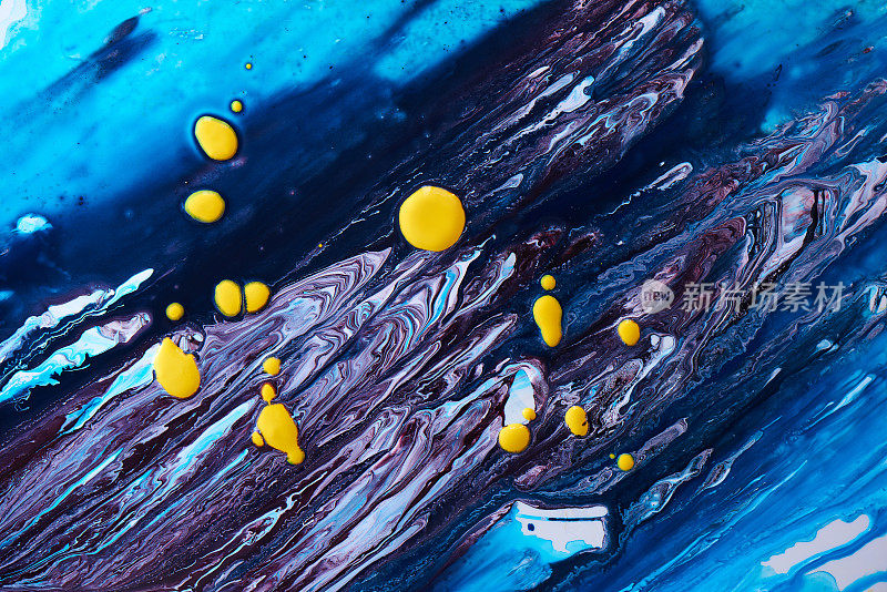 蓝色海浪抽象背景。液体油漆纹理，液体艺术，夜海洋