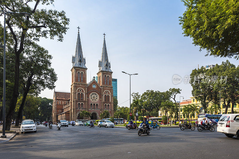 胡志明市西贡圣母大教堂