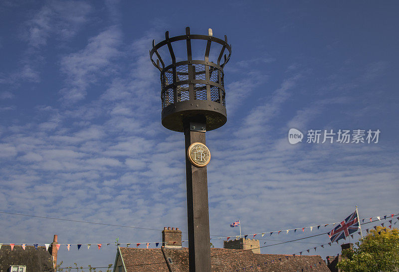 2022年，英国一个村庄的灯塔将庆祝女王登基50周年
