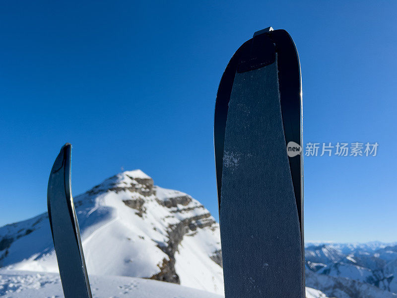 滑雪登山