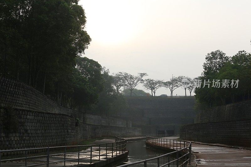 生命之河