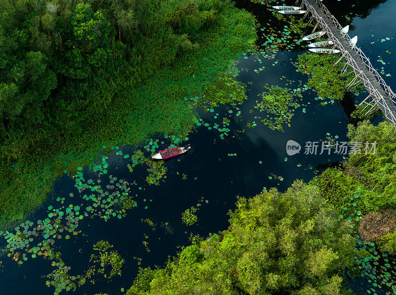 龙安省潭腊湿地生态旅游区