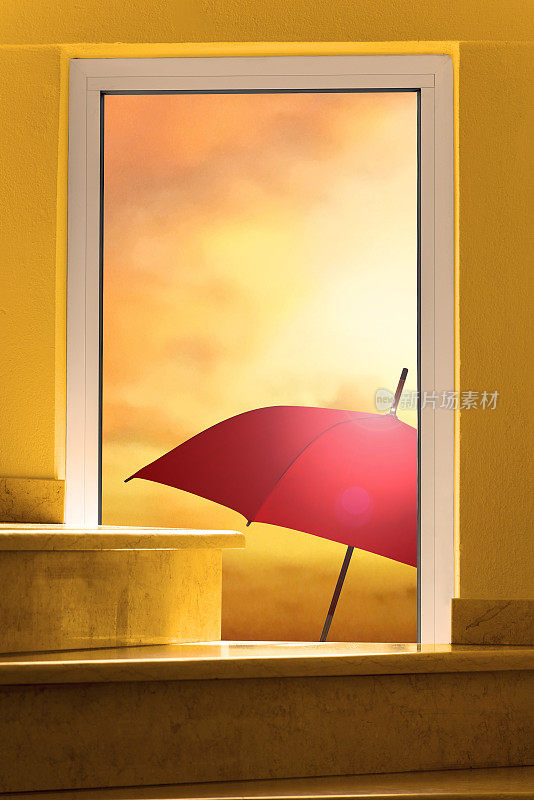 希腊萨索斯，楼梯和红伞穿过窗户