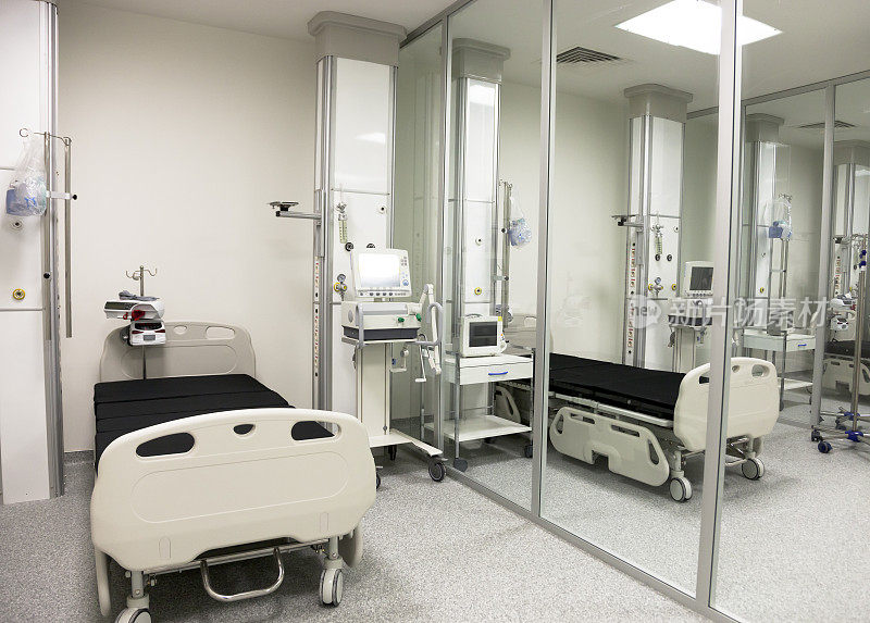 医院或手术中心恢复室的空床位