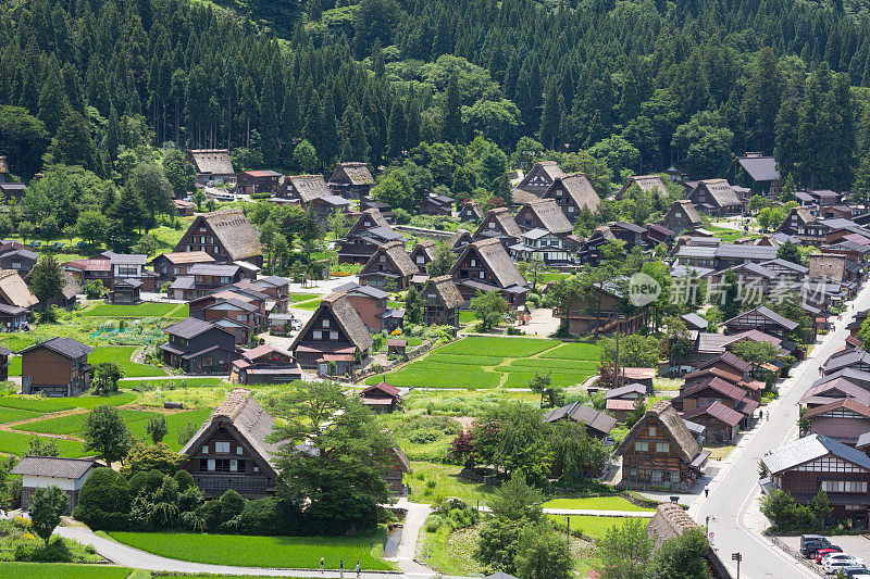 日本的世界遗产白川湖