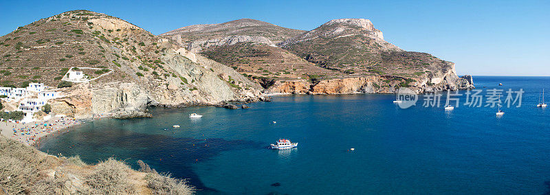 令人惊叹的Aggali海滩全景，Folegandros，希腊