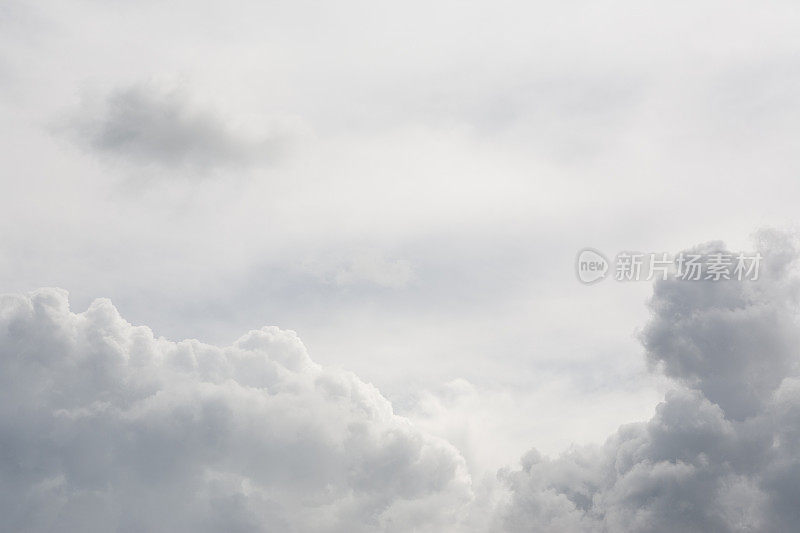 暴风雨过后,