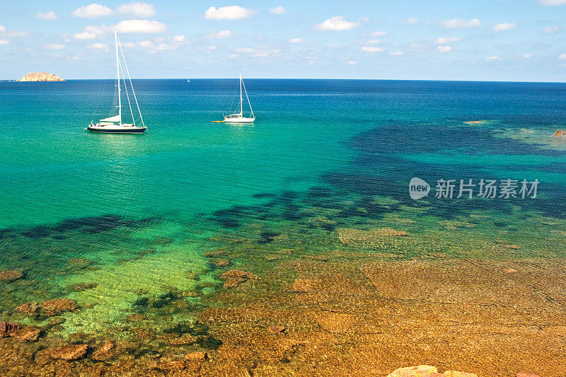 地中海-西班牙的梅诺卡岛