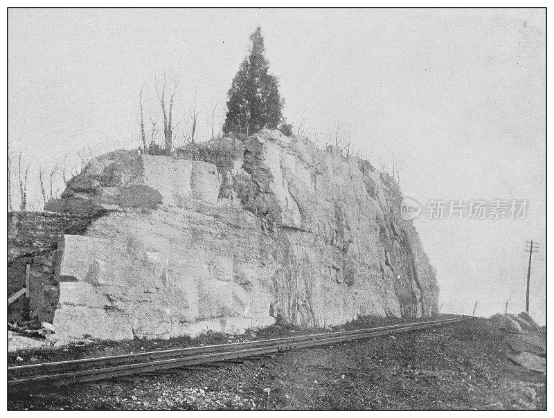 美国的古董黑白照片:圣路易斯南部的哨兵岩