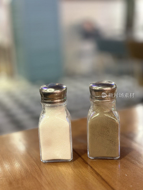 盐和胡椒