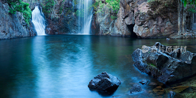 澳大利亚北领地利奇菲尔德国家公园的弗洛伦斯瀑布