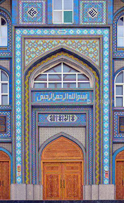 哈吉雅库布清真寺主干道façade，杜尚别，塔吉克斯坦