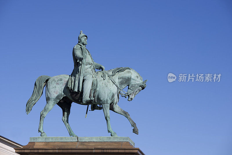 丹麦哥本哈根腓特烈国王雕像