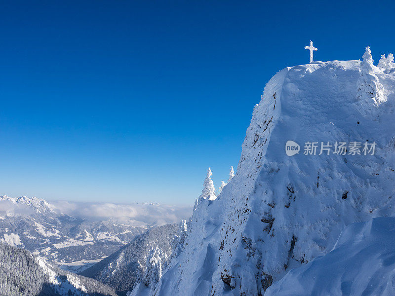 阿尔卑斯山的冬天