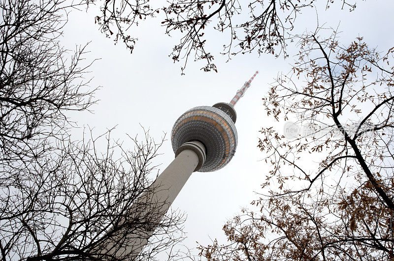 德国柏林市中心亚历山大广场著名的电视塔电视广播塔