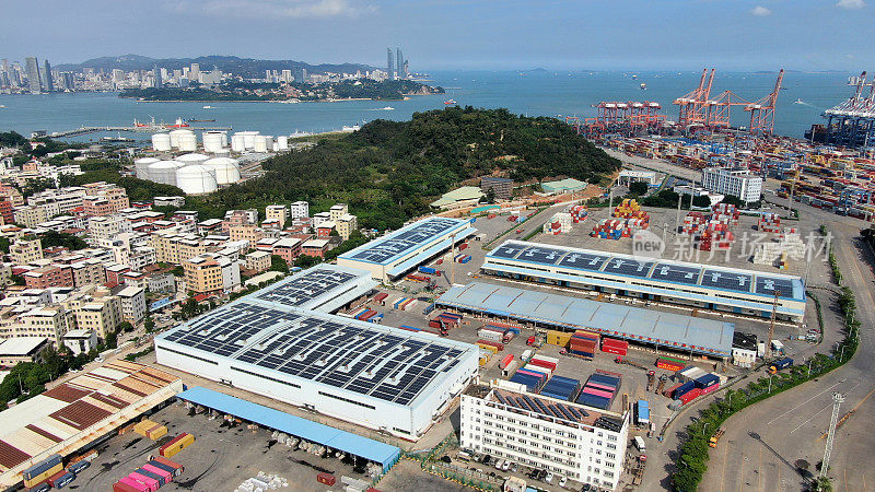 港区仓库太阳能发电设施