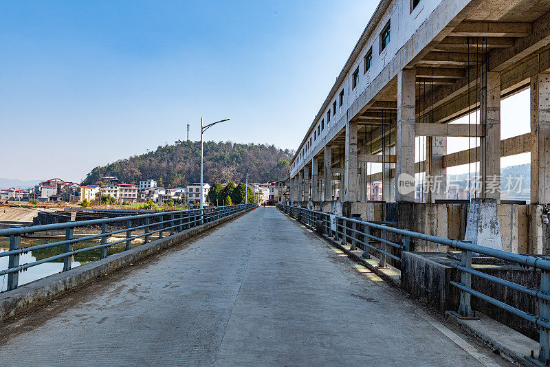 交通道路及桥梁