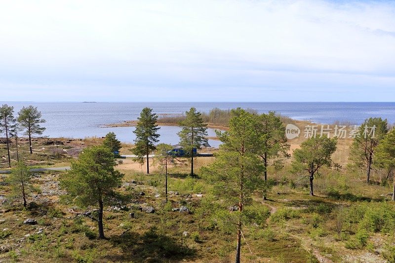 芬兰梅里赫米附近波罗的海如画的海岸景观