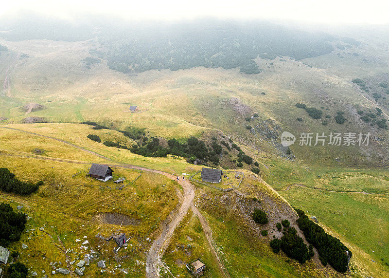 俯瞰山湖