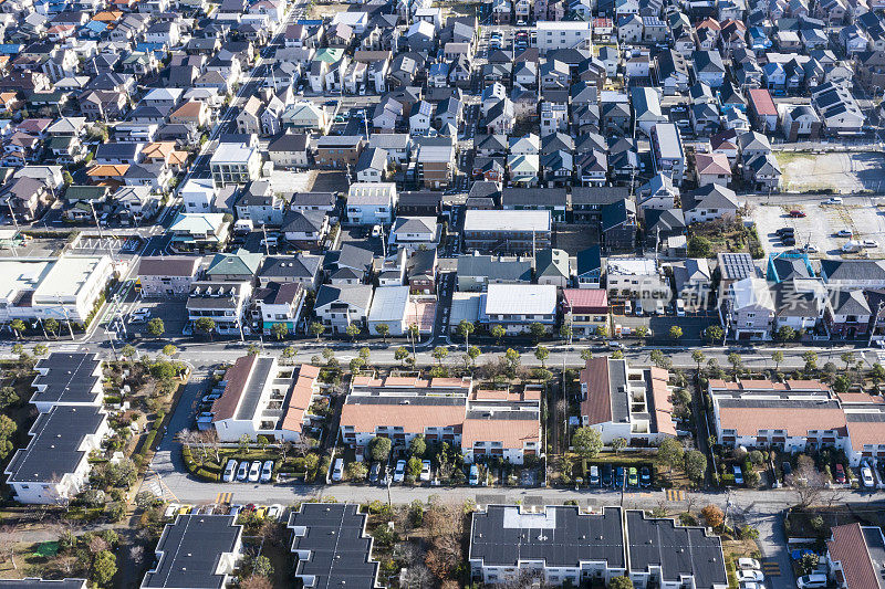 航拍一个安静的住宅区。