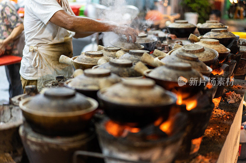 马来西亚小贩文化，煲鸡饭