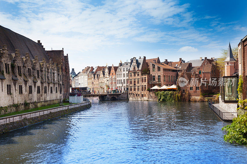 比利时根特市中心美丽的莱河