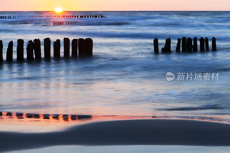 沿海日落