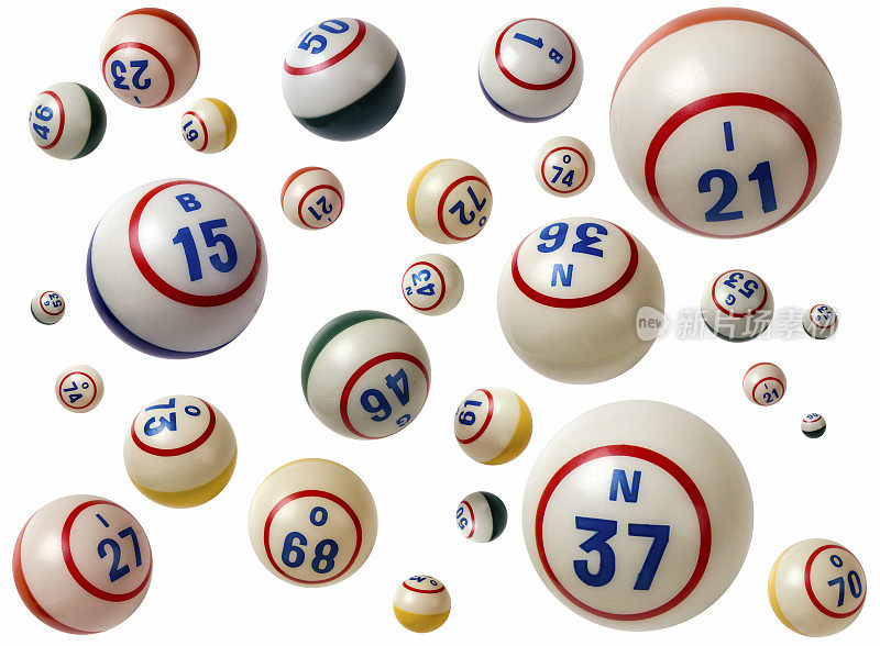 在白色的背景中有各种数字的Bingo球