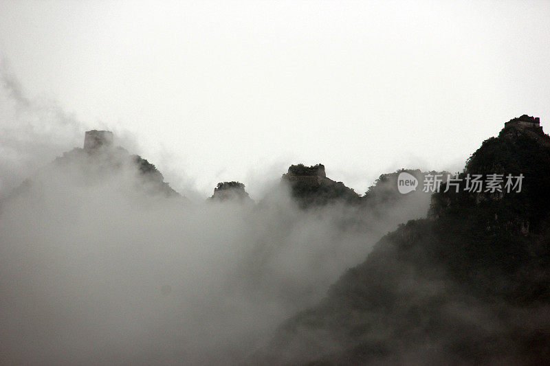 中国长城，慕田峪-在云之间