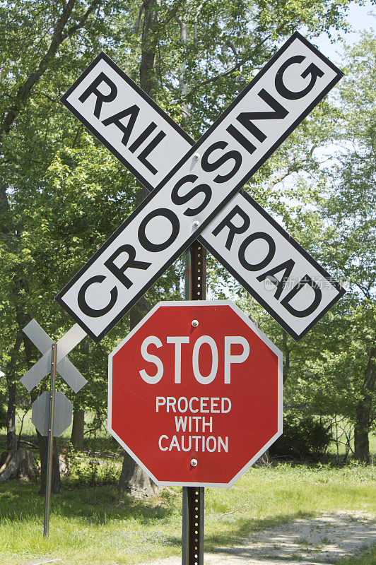 铁路道口标志