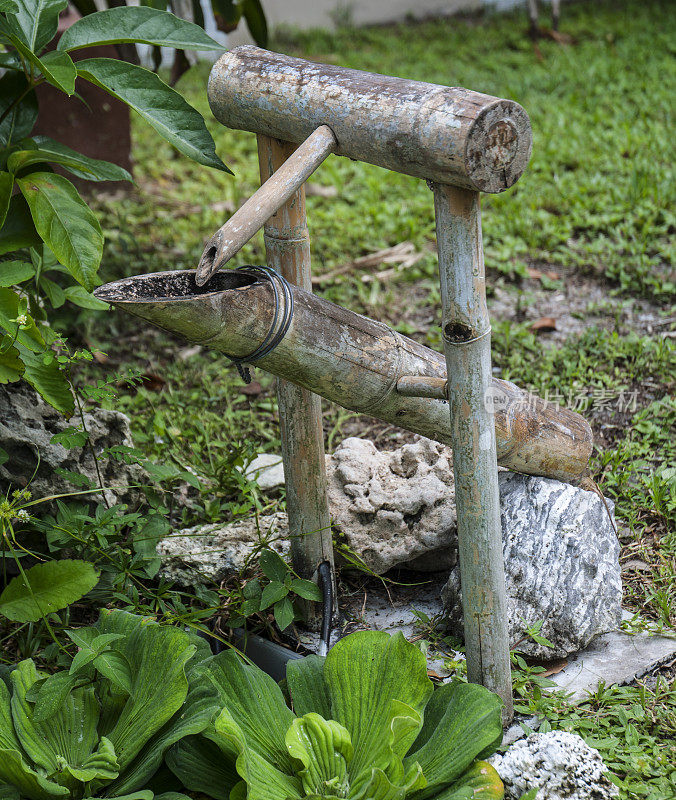 古代东方竹鹿追逐池喷水装置