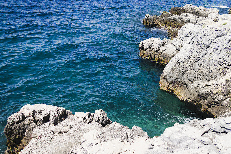 克罗地亚罗维尼的海景。