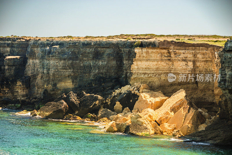 西西里岛的海岸线