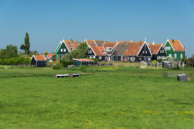荷兰村