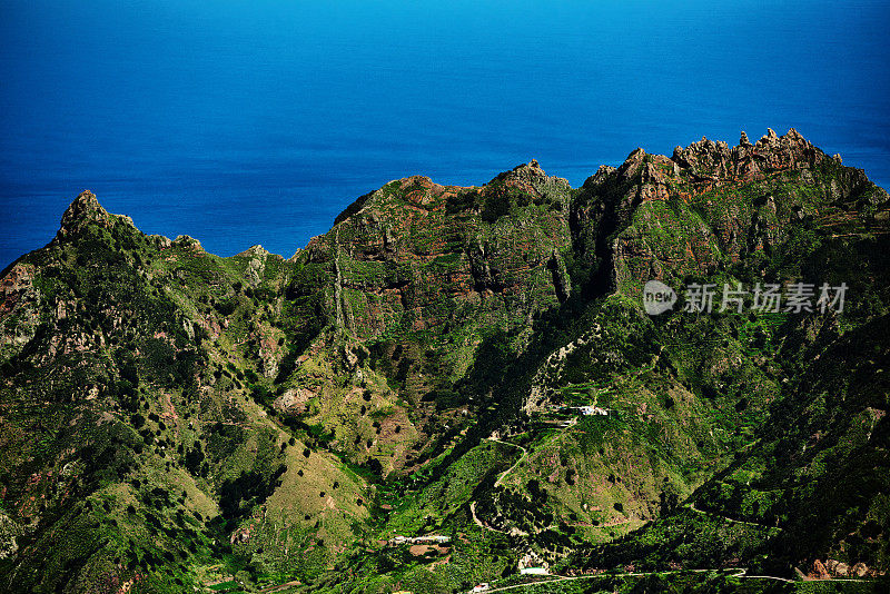 特纳利夫岛山景观