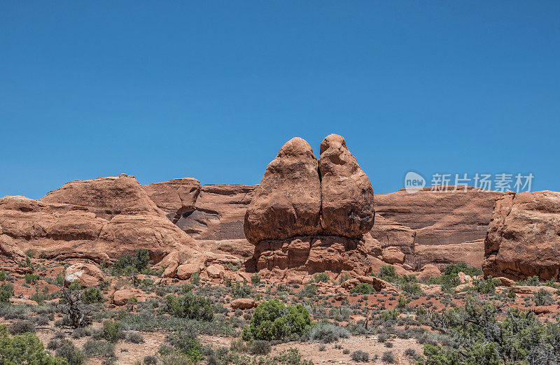 美国犹他州摩押沙漠的砂岩悬崖