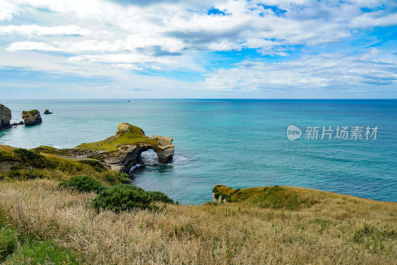 隧道海滩在新西兰南岛，达尼丁，新西兰